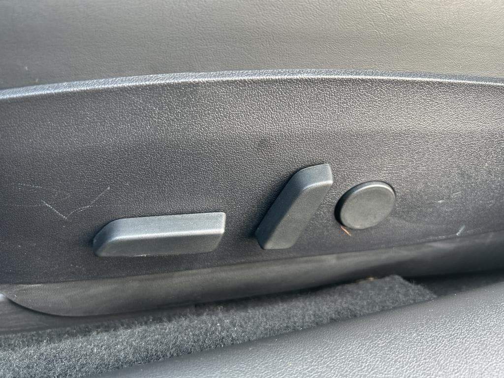 2018 Tesla Model 3 view 7