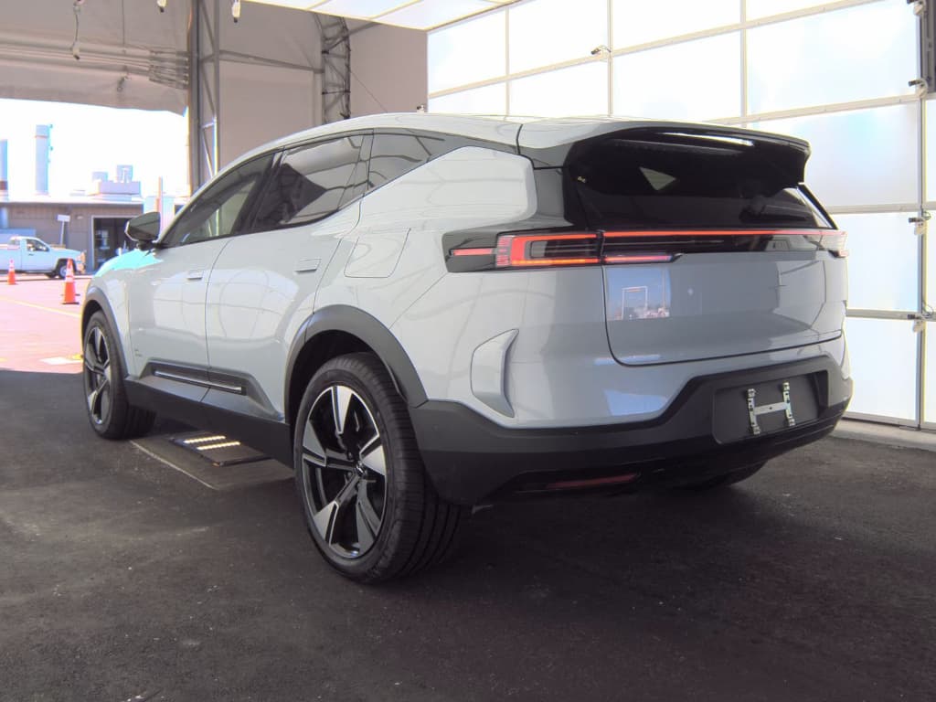 2025 Polestar Polestar 3 view 4