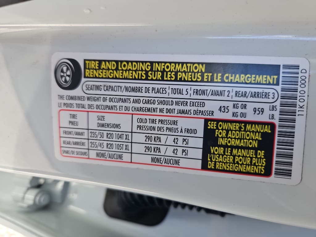 2023 Volkswagen ID.4 view 25