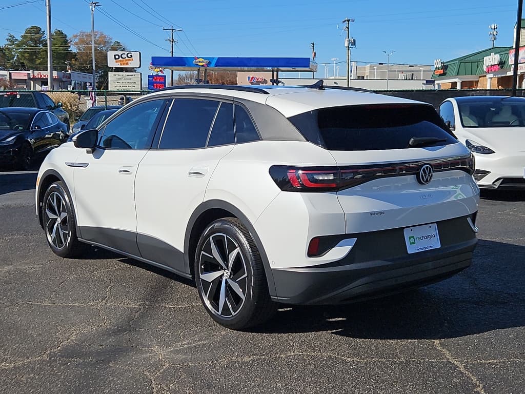 2023 Volkswagen ID.4 view 2