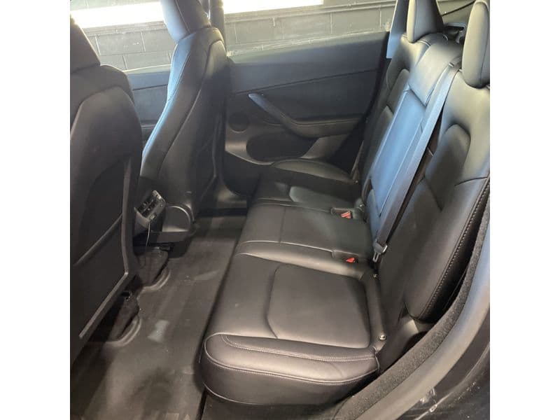 2024 Tesla Model Y view 6