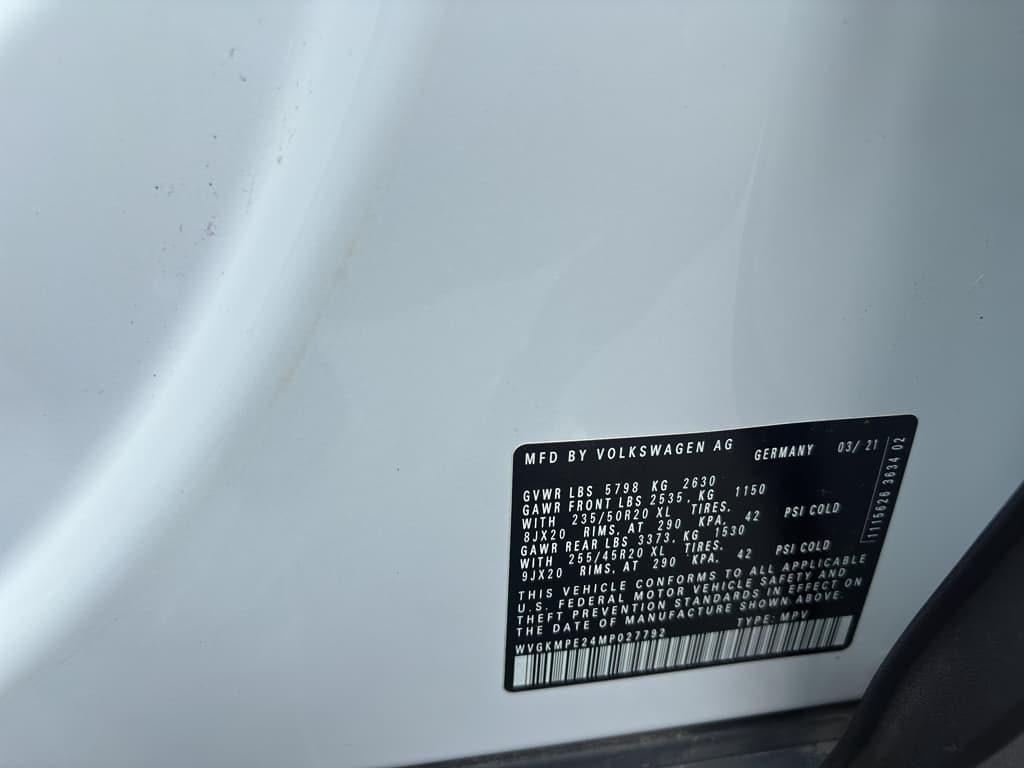 2021 Volkswagen ID.4 view 19