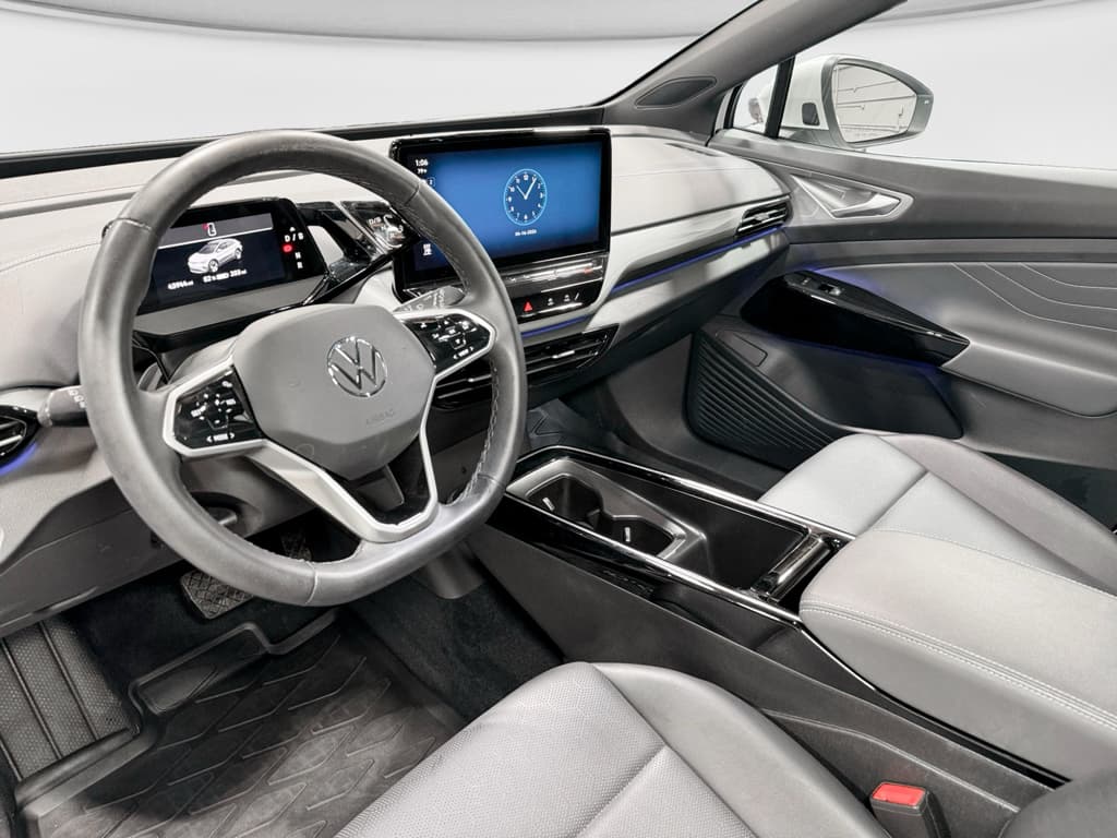 2023 Volkswagen ID.4 view 20