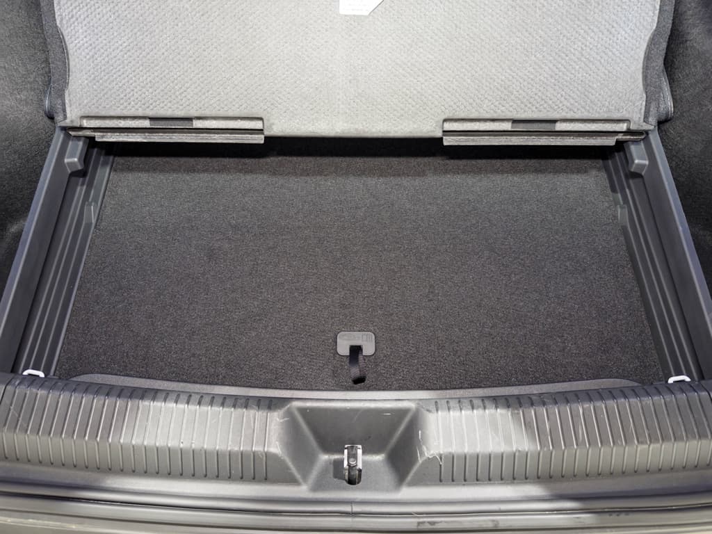 2023 Volkswagen ID.4 view 28