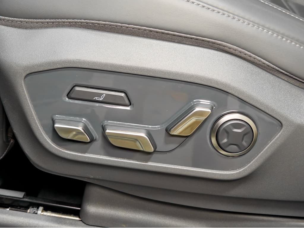 2024 Kia EV9 view 7