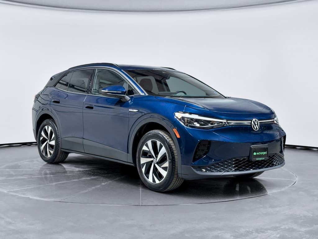 2023 Volkswagen ID.4 view 4