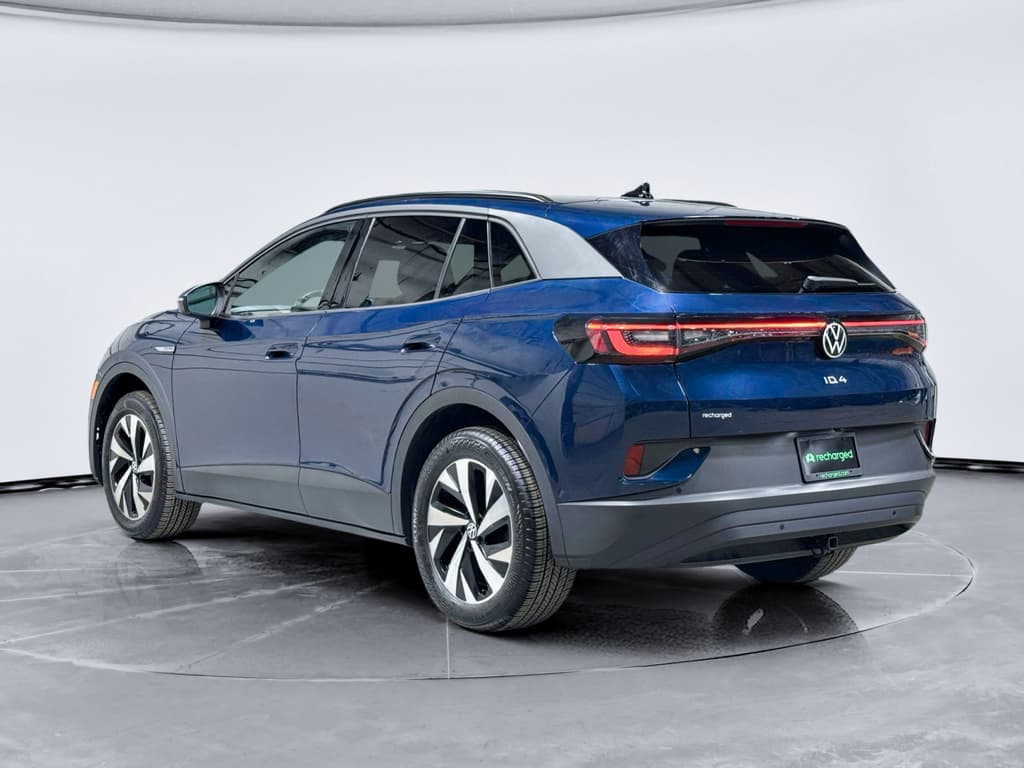 2023 Volkswagen ID.4 view 2