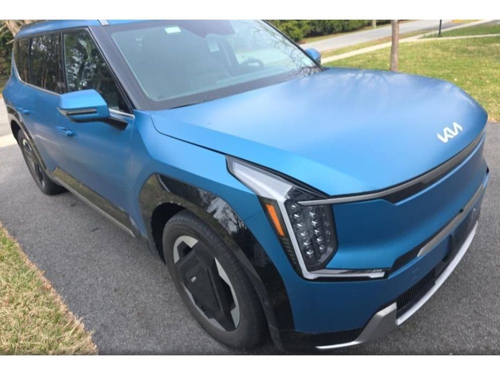 2024 Kia EV9 view 2