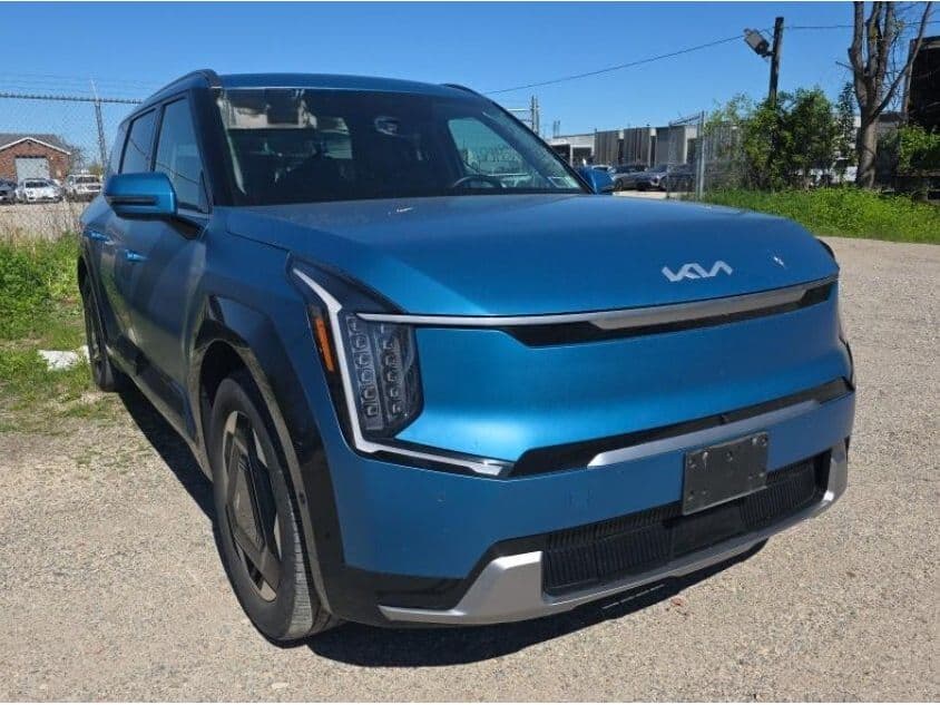 2024 Kia EV9 view 2