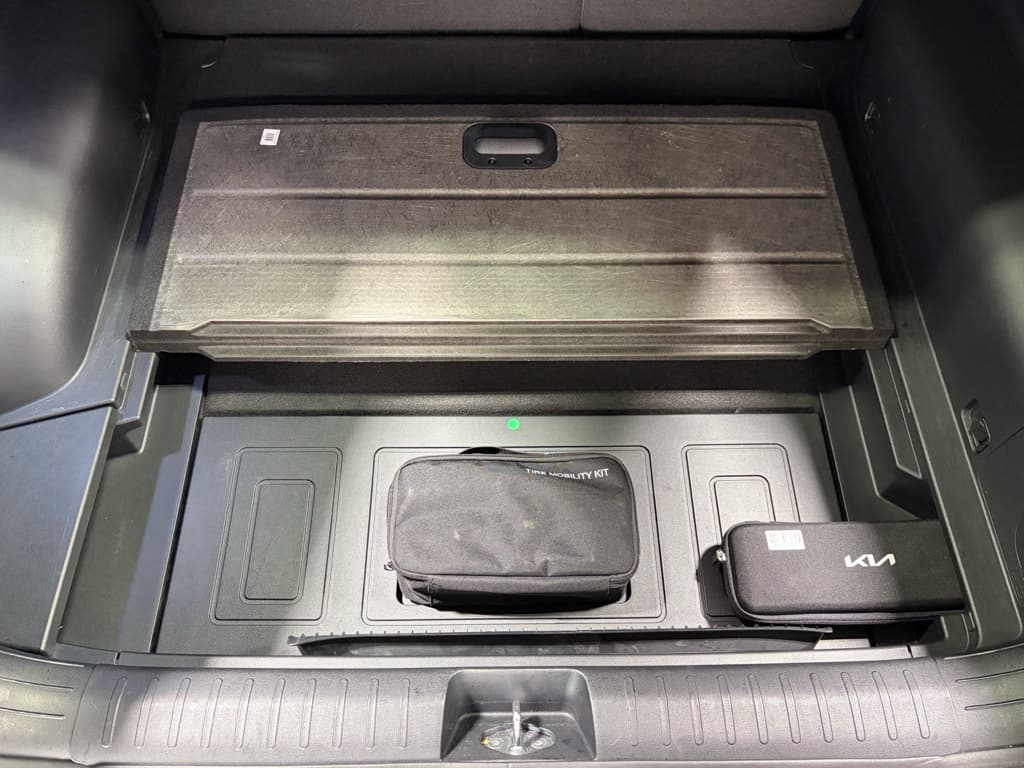 2022 Kia EV6 view 30