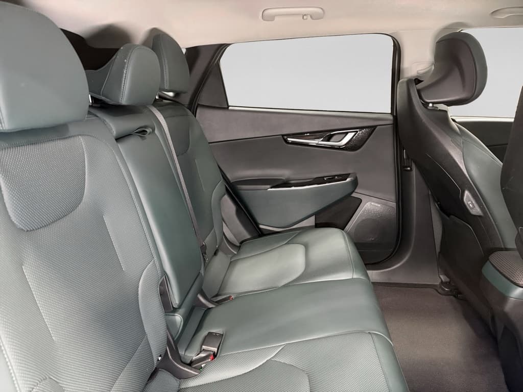 2022 Kia EV6 view 24