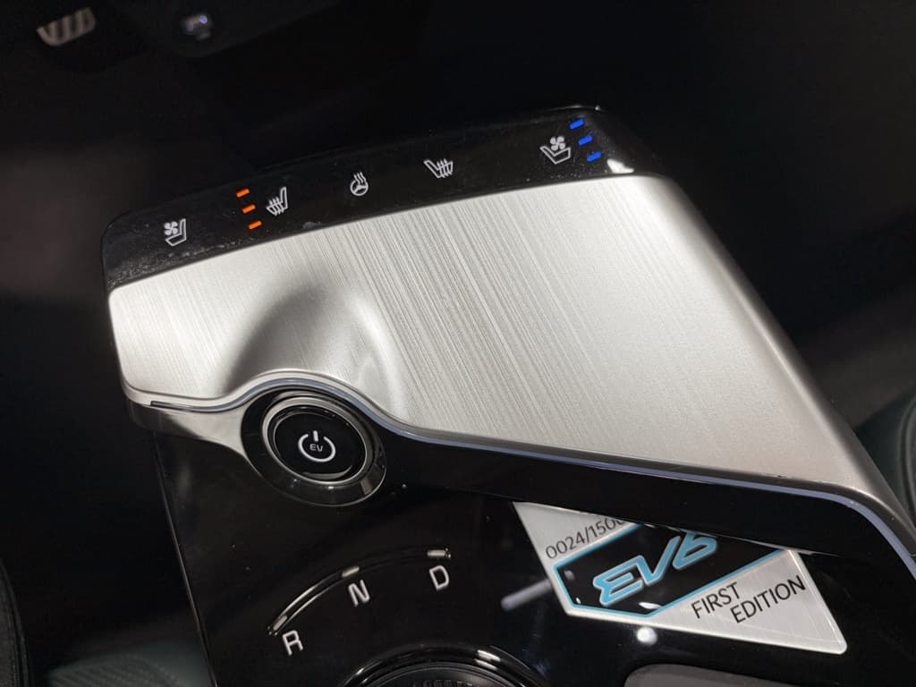 2022 Kia EV6 view 21