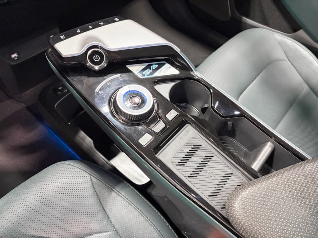 2022 Kia EV6 view 20