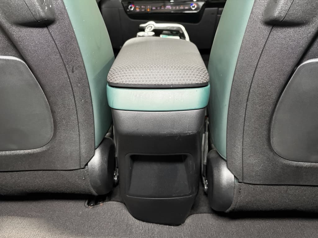 2022 Kia EV6 view 23