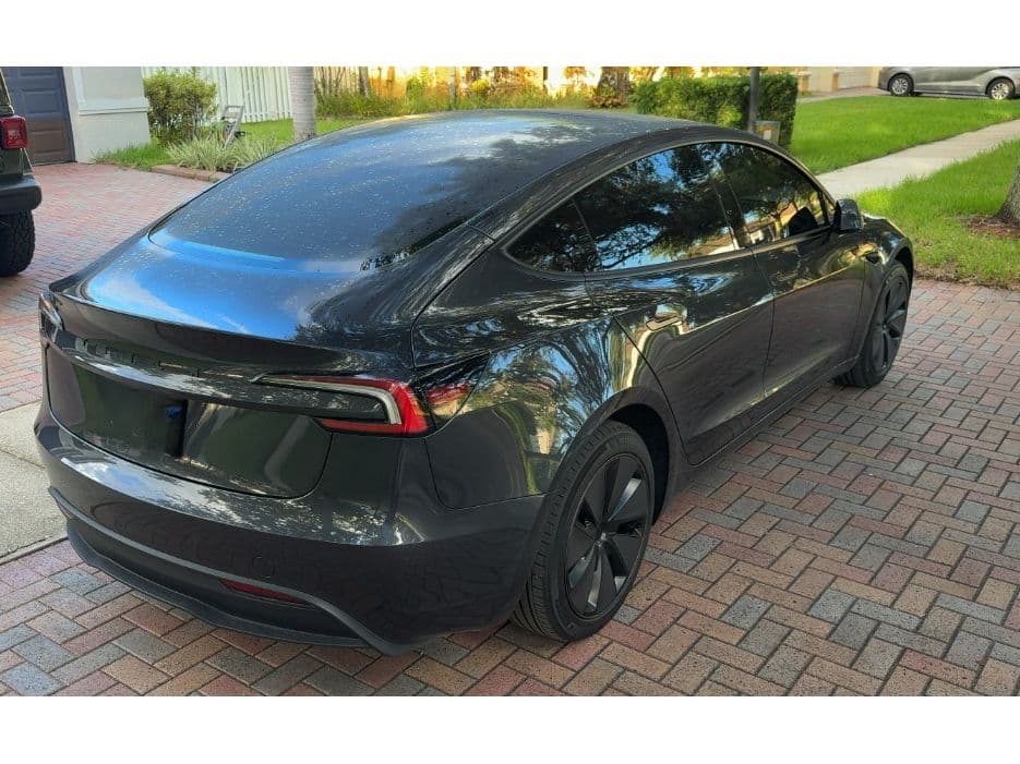 2025 Tesla Model 3 view 3