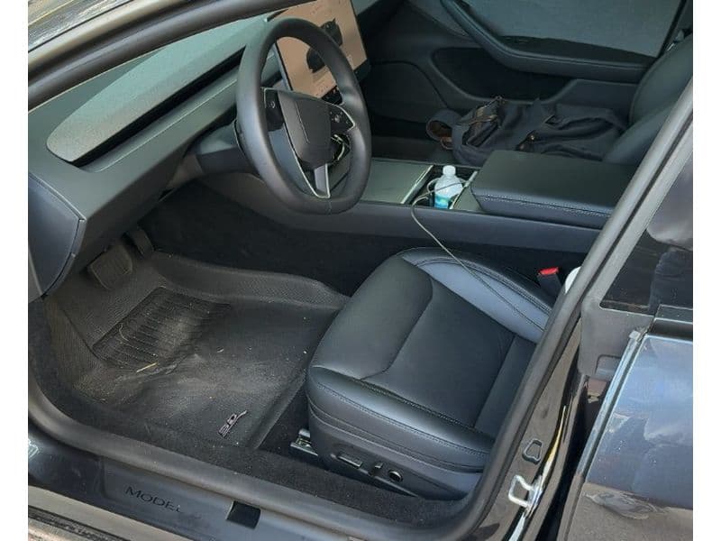 2025 Tesla Model 3 view 5