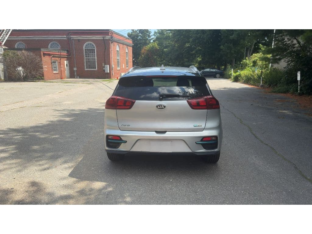 2019 Kia Niro EV view 4