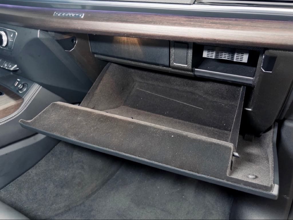 2025 Audi Q5 e view 20
