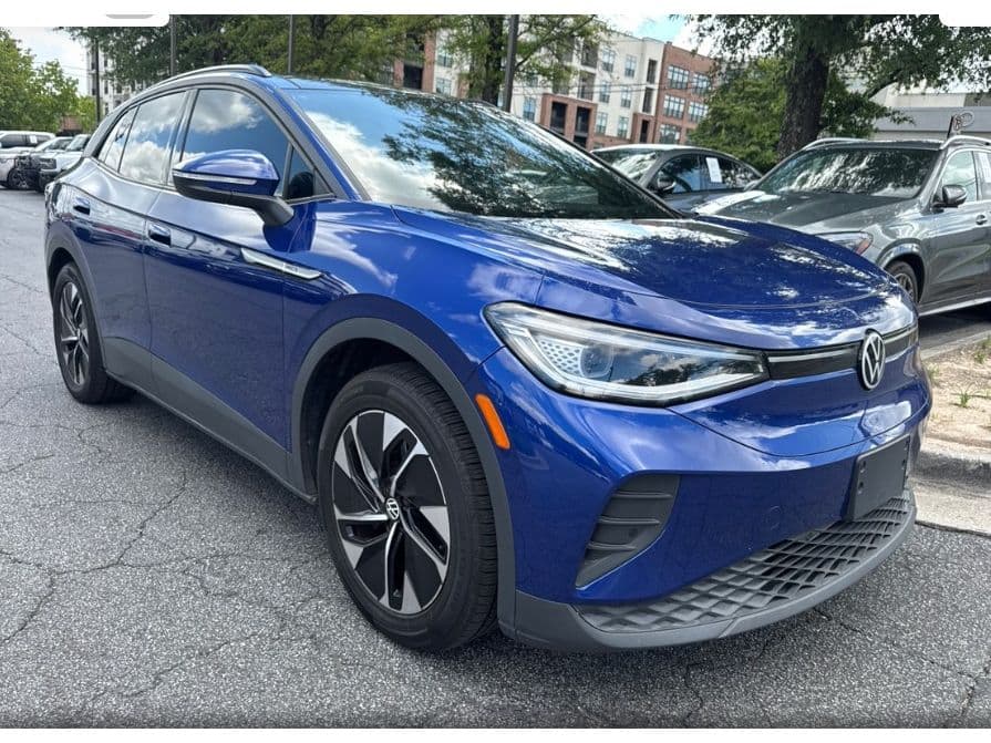 2021 Volkswagen ID.4 view 3