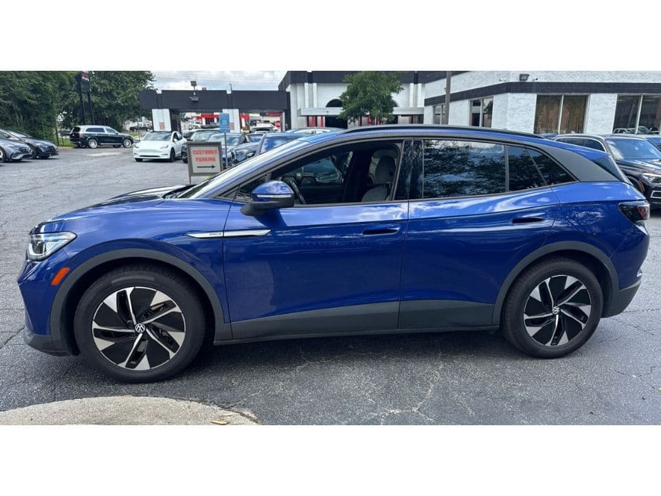 2021 Volkswagen ID.4 view 8