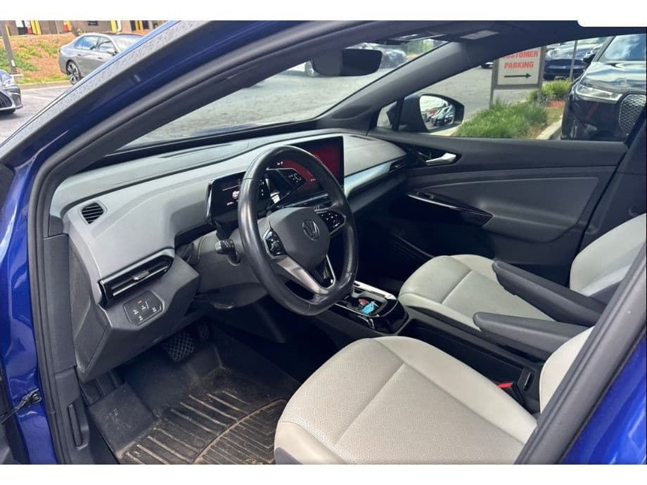 2021 Volkswagen ID.4 view 9