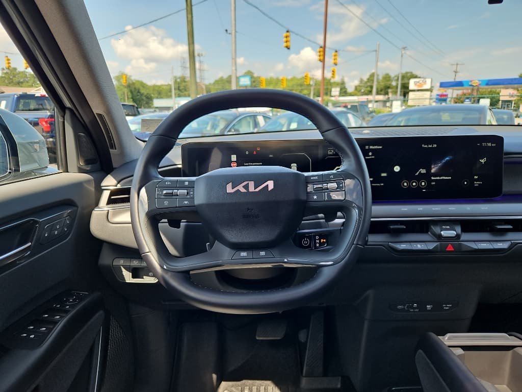 2024 Kia EV9 view 8