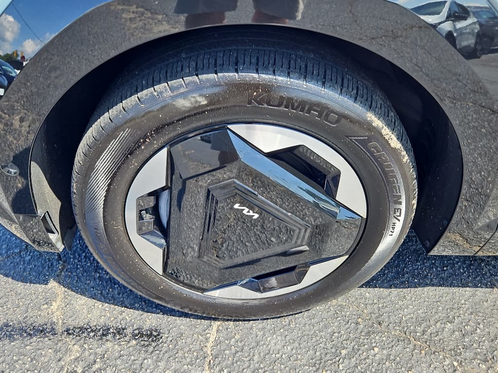 2024 Kia EV9 view 30