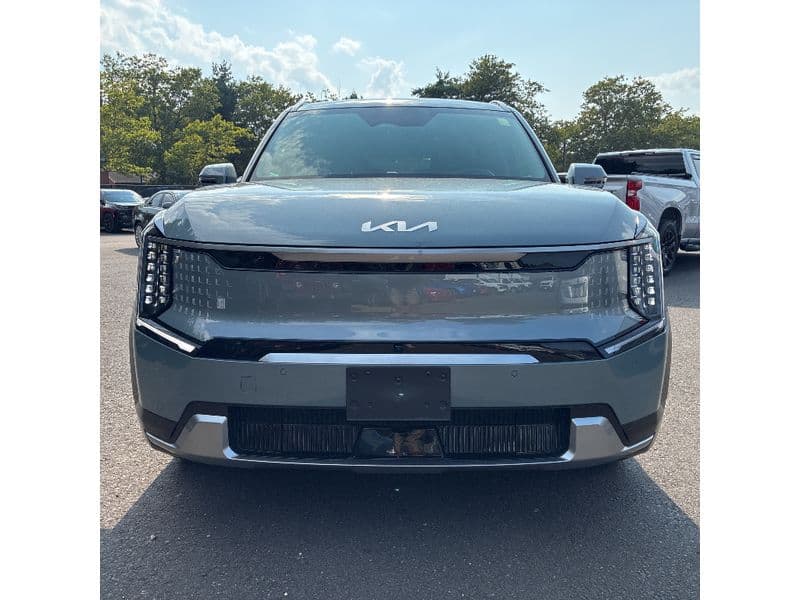 2024 Kia EV9 view 8