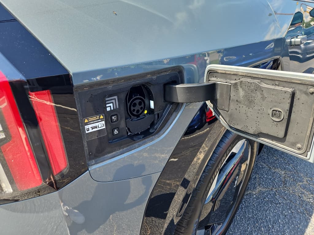 2024 Kia EV9 view 5