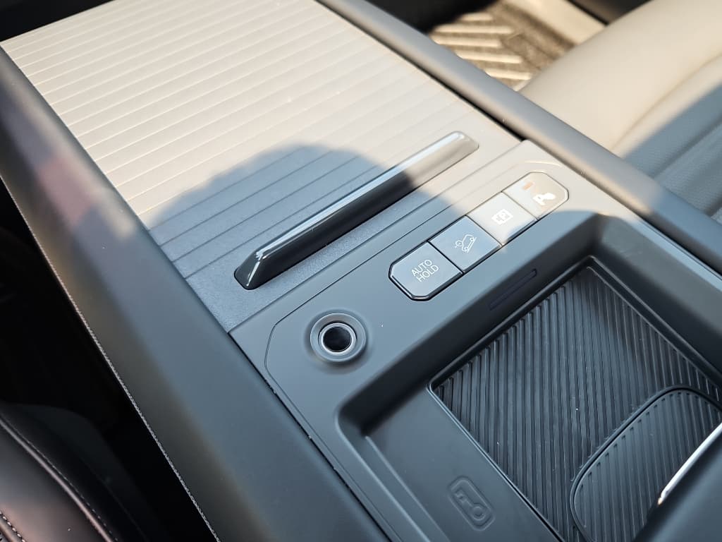 2024 Kia EV9 view 18