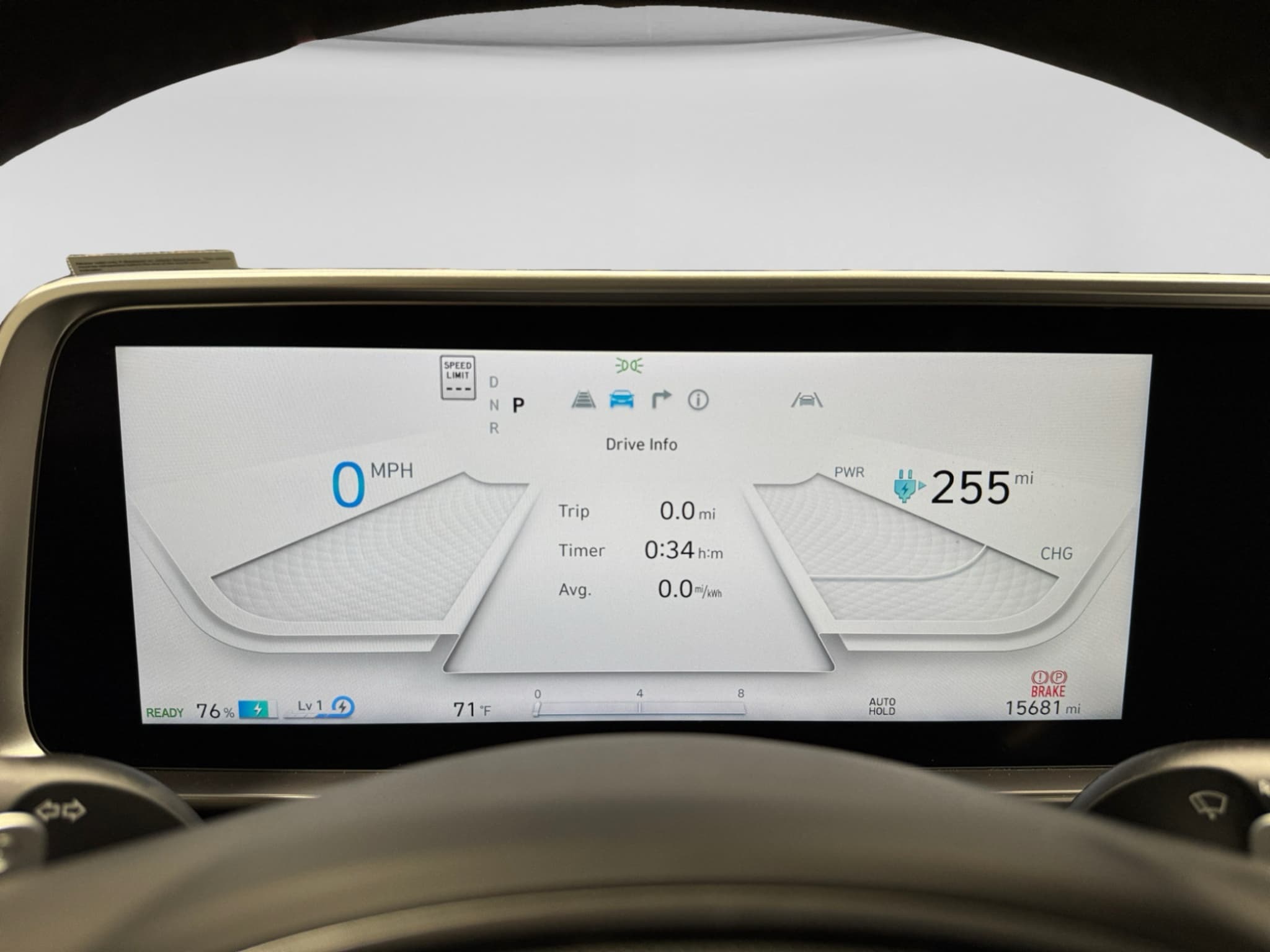 2023 Hyundai IONIQ 6 view 9