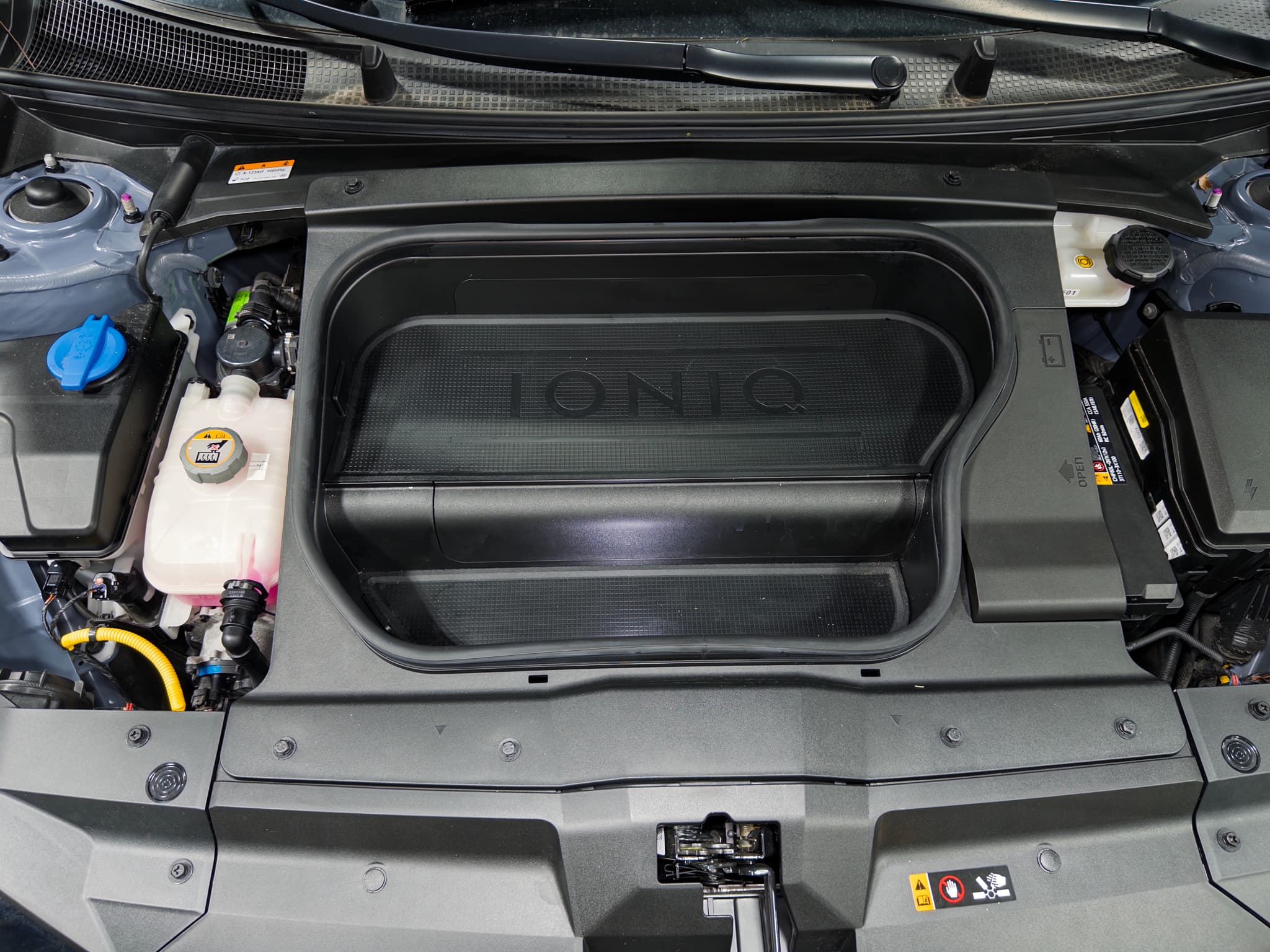 2023 Hyundai IONIQ 6 view 26