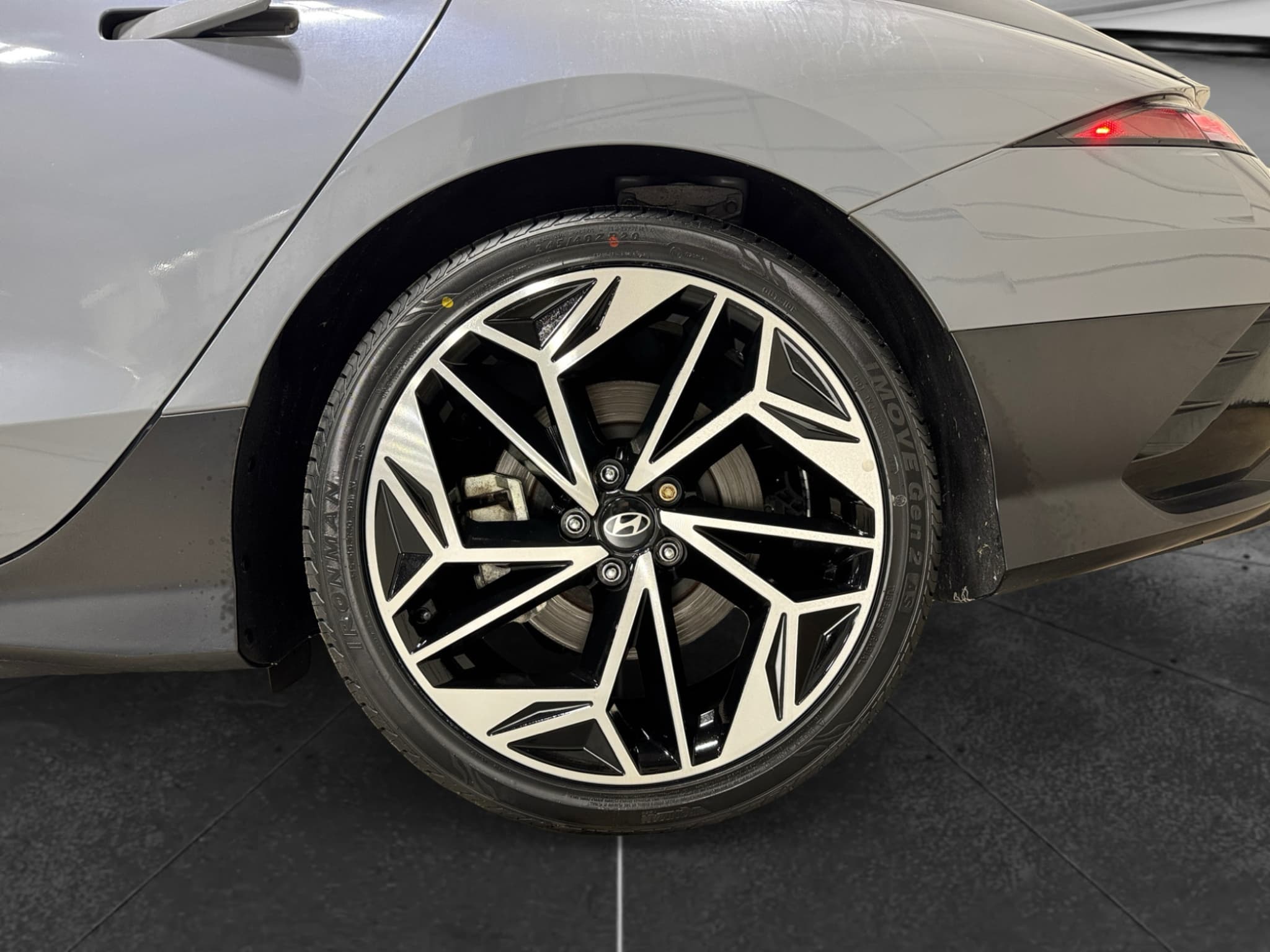 2023 Hyundai IONIQ 6 view 33