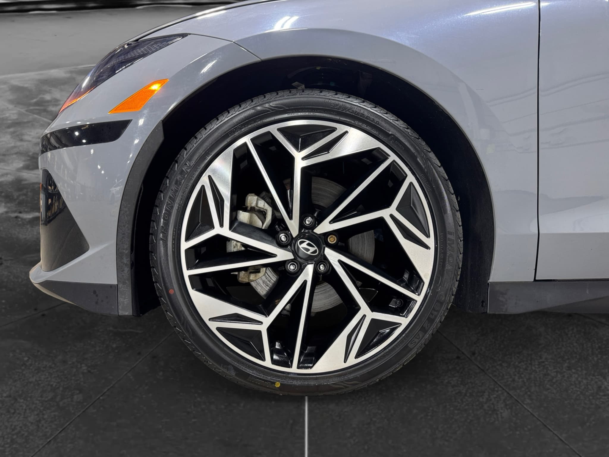 2023 Hyundai IONIQ 6 view 31