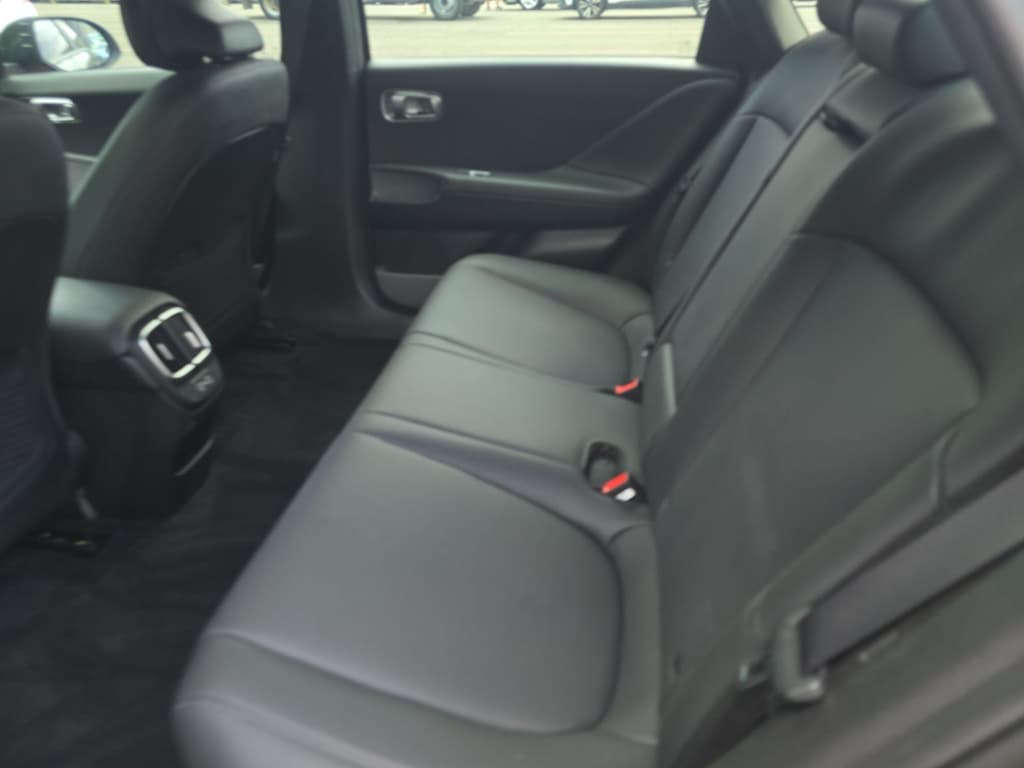 2023 Hyundai IONIQ 6 view 6