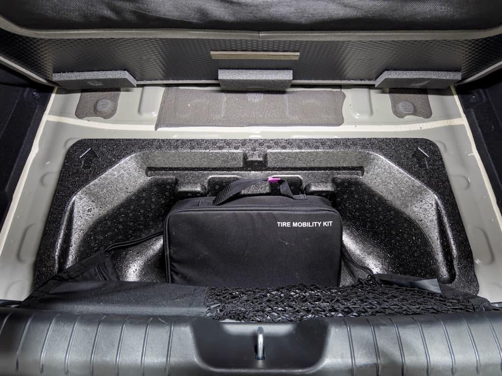 2023 Hyundai IONIQ 6 view 27