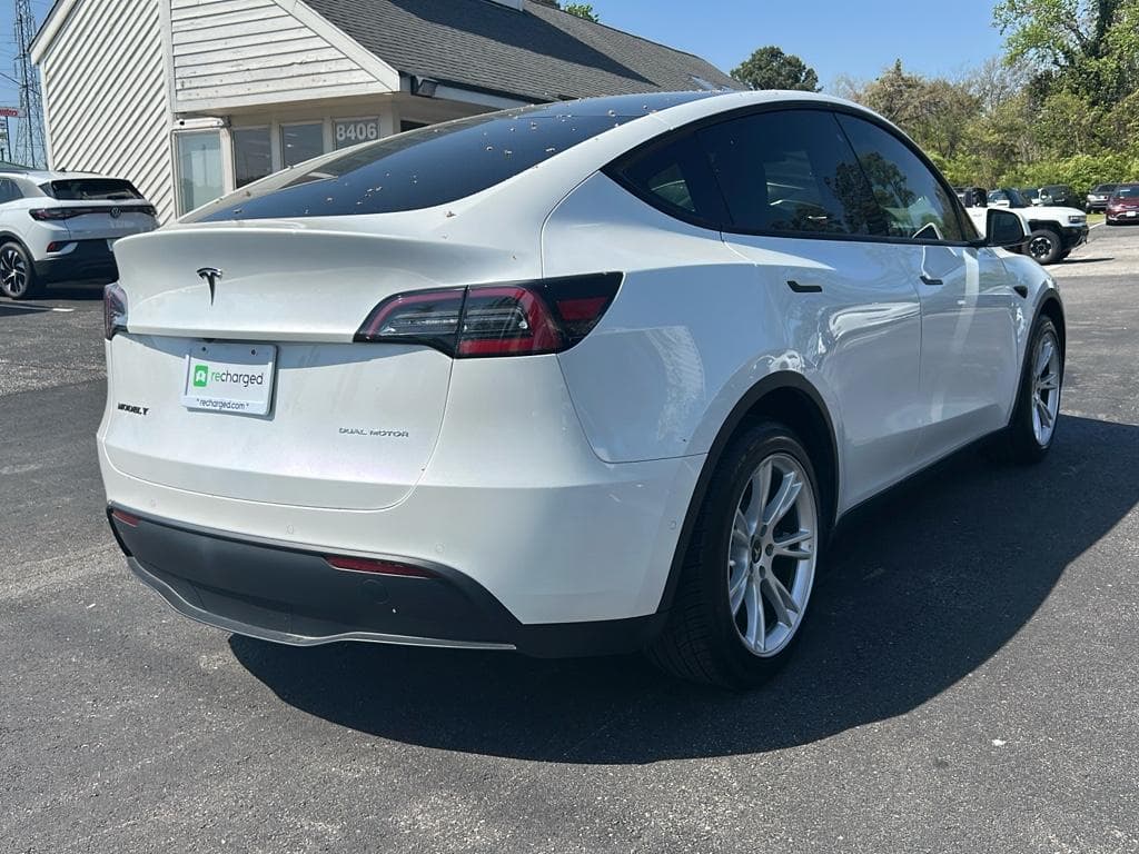 2020 Tesla Model Y view 3