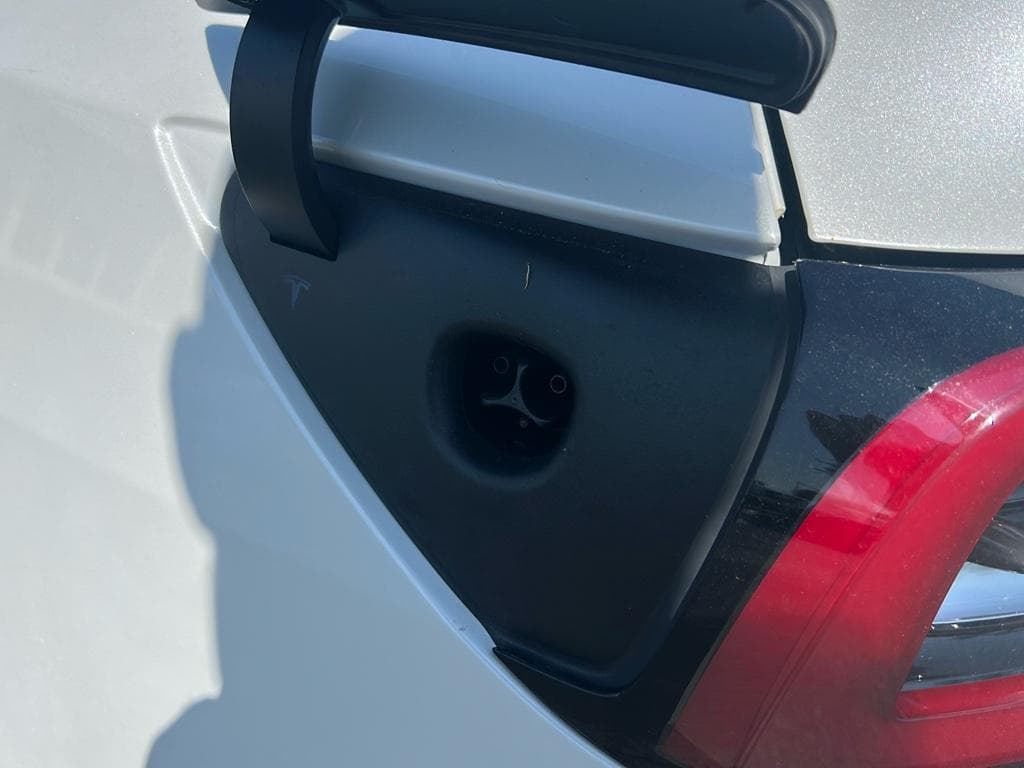2020 Tesla Model Y view 5