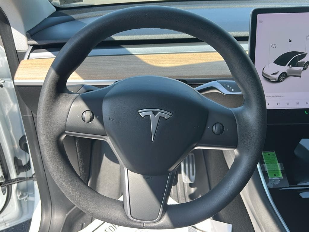 2020 Tesla Model Y view 7