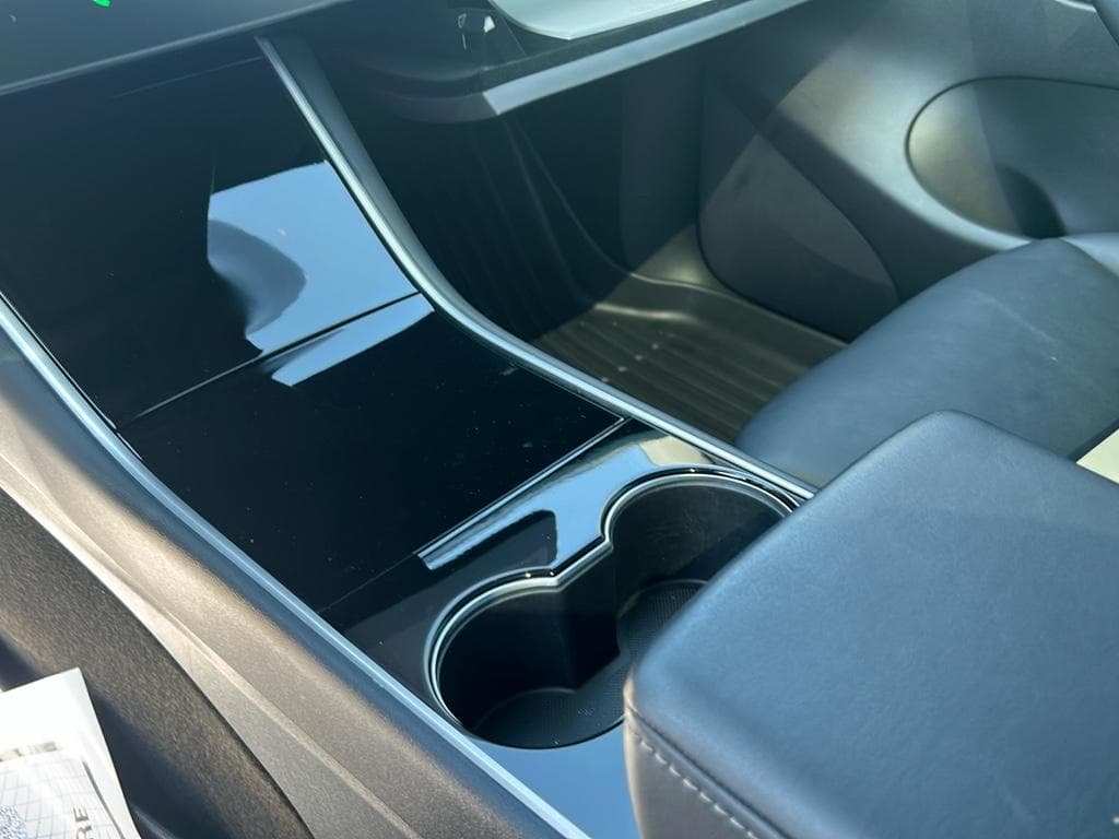 2020 Tesla Model Y view 13