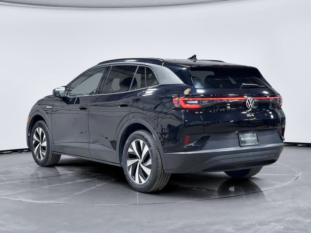 2023 Volkswagen ID.4 view 2