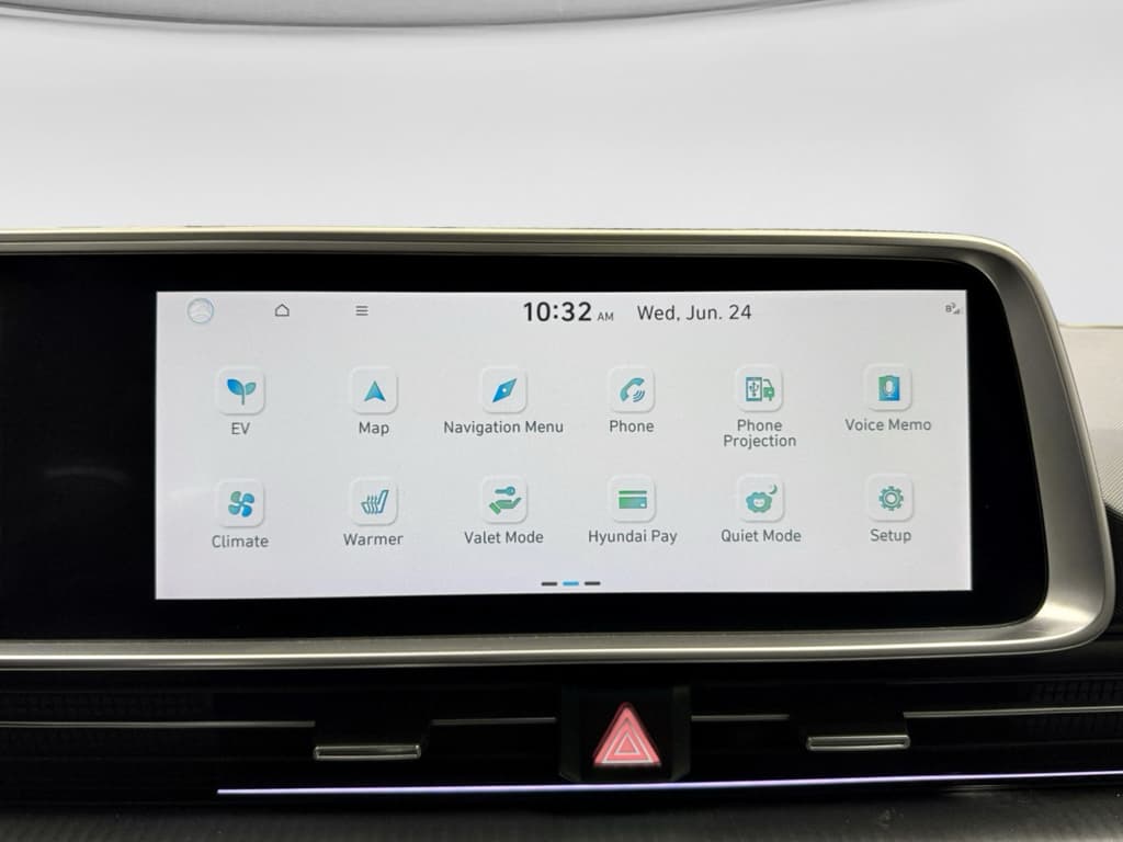2023 Hyundai IONIQ 6 view 12