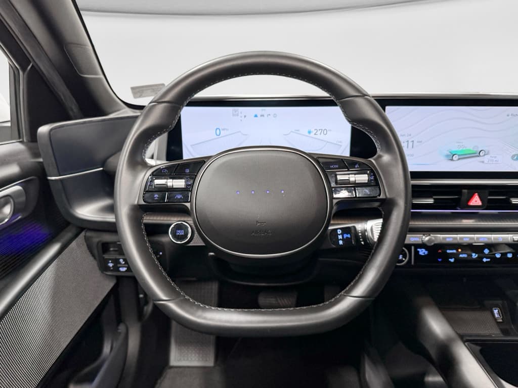2023 Hyundai IONIQ 6 view 8