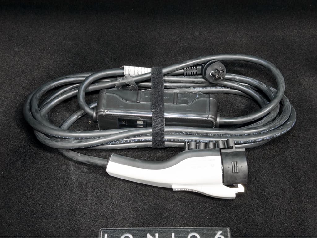 2023 Hyundai IONIQ 6 view 6
