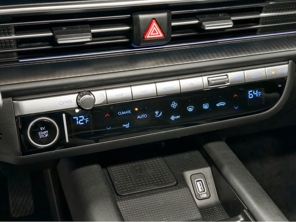 2023 Hyundai IONIQ 6 view 15