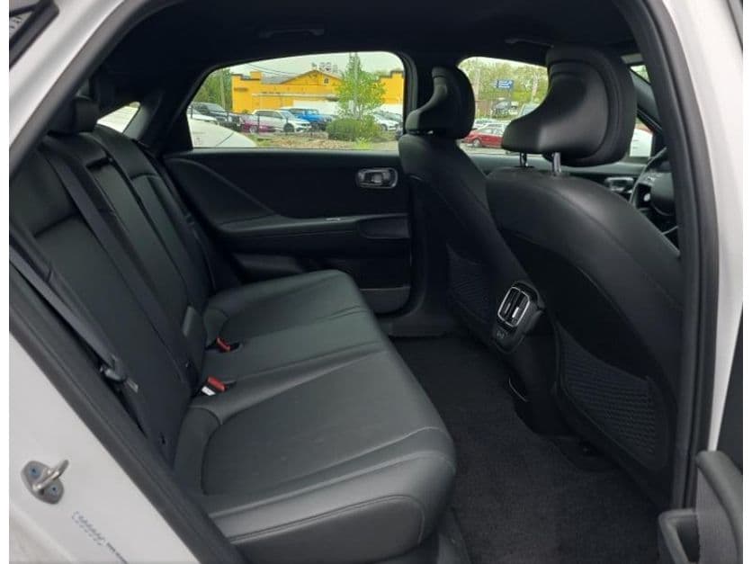 2023 Hyundai IONIQ 6 view 6