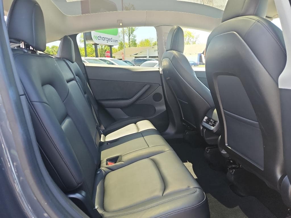 2020 Tesla Model Y view 18