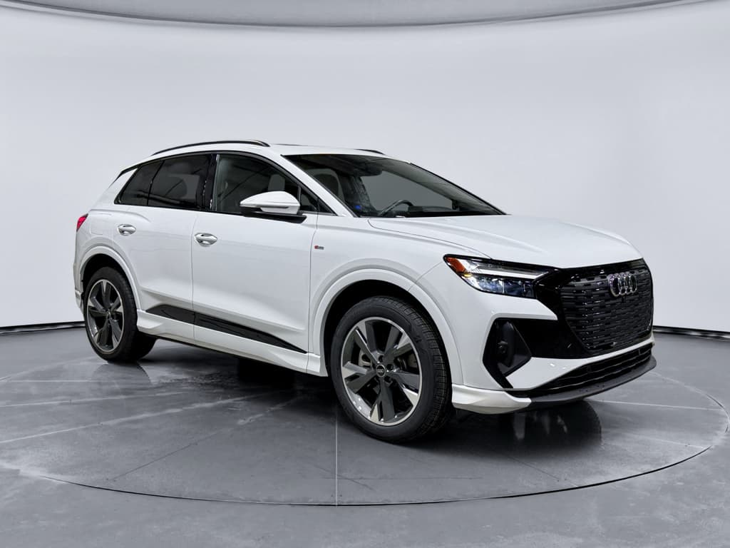 2023 Audi Q4 e-tron view 4