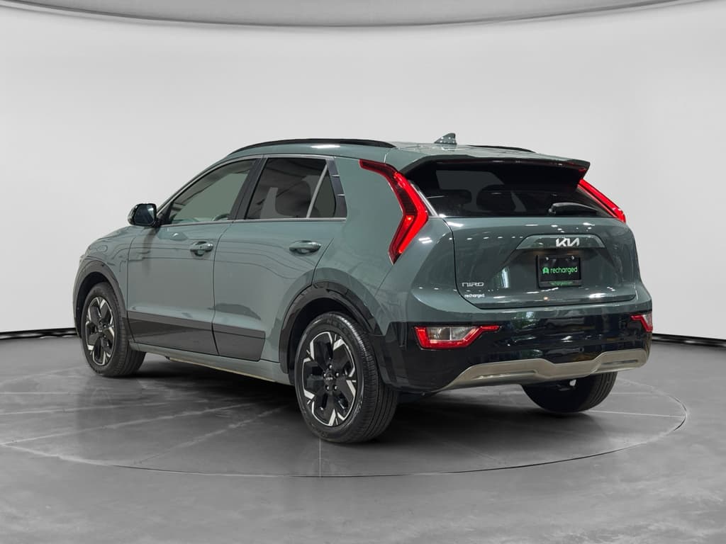 2023 Kia Niro EV view 2