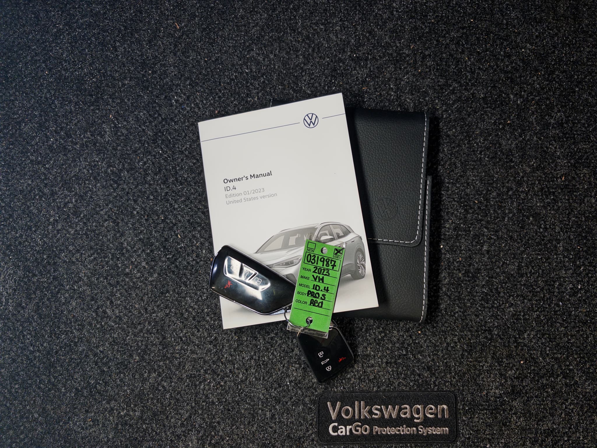 2023 Volkswagen ID.4 view 23